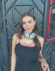 Sophie Mudd: Social Media's Sensation.